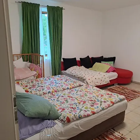 Wohnen Mit Garten Lillys 3 Oder Julis 1 Apartment Tulln An Der Donau
