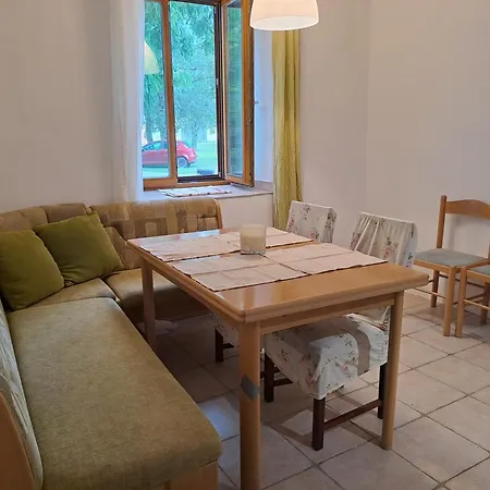 Wohnen Mit Garten Lillys 3 Oder Julis 1 Apartment Tulln An Der Donau
