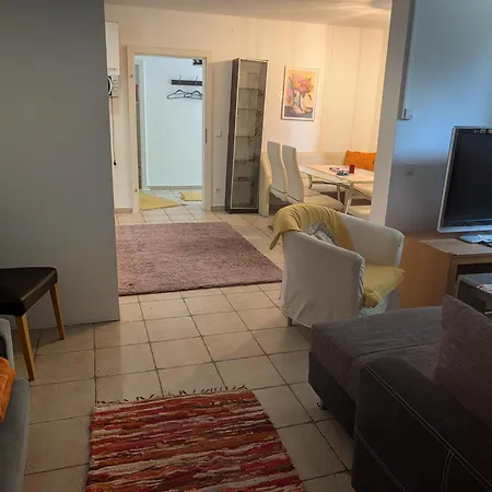 Wohnen Mit Garten Lillys 3 Oder Julis 1 * Tulln An Der Donau